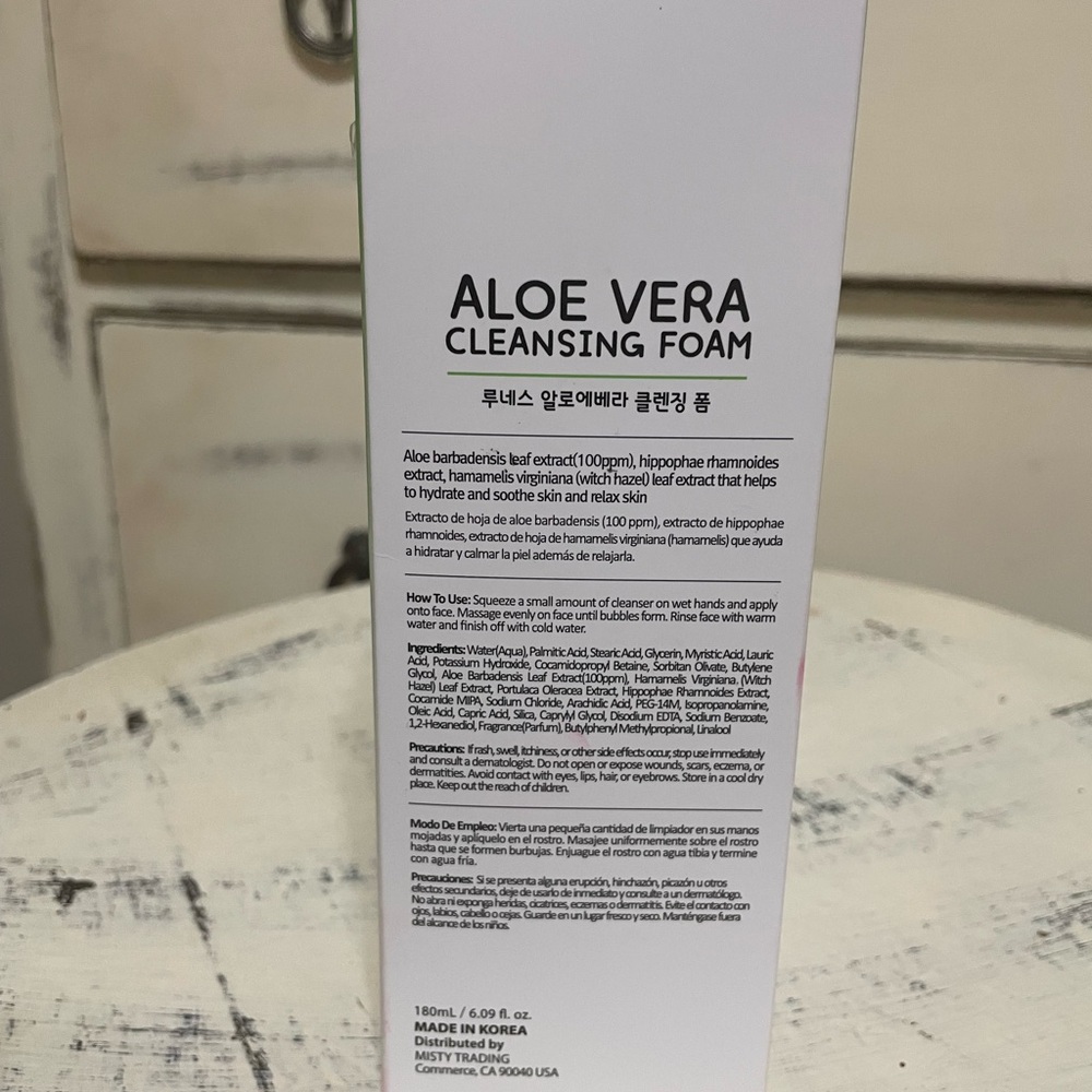 Sale! Glow Up Starts Here – Aloe Foam Cleanser (New) - Picture 4 of 4